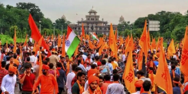 बजरंग दल ने कोशिश की हिंदू- मुस्लिम शादी रोकने की तो लड़की ने कहा- ये होते कौन है?