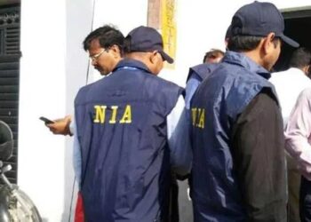 कश्मीर: मस्जिद के इमाम को 10 महीने बाद मिली जमानत, UAPA की चार्जशीट में आरोप- बेटी के इलाज के लिए एक शख्स को 500₹ दिए