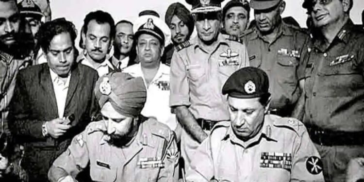 विजय दिवस: आज ही 93000 पाकिस्तानी सैनिकों ने किया था भारतीय सेना के सामने सरेंडर!
