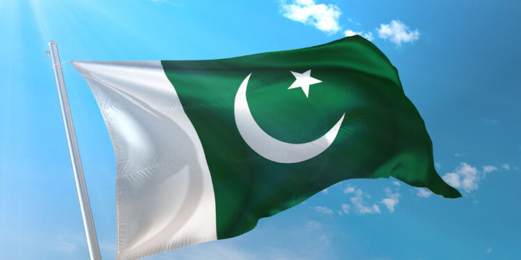 पाकिस्तानी झंडे की तस्वीर शेयर करने के आरोप में उत्तर प्रदेश का एक 35 वर्षीय व्यक्ति गिरफ्तार