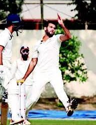 बड़ौदा के पठान ने किया क्लीन बोल्ड, लेकिन चैंपियन गेंदबाज के रूप में न उभर पाने से हैं मायूस