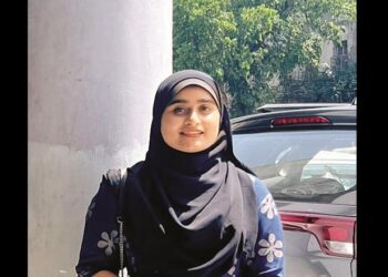 आयशा हुसैन (Ayesha Qazi) की यूपीएससी की सफलता की कहानी पूरे समुदाय को प्रेरित करती है.