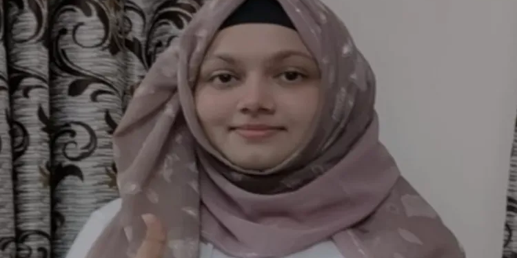 जामिया की फातिमा रिजवी को मिला रिलायंस फाउंडेशन का विशेष छात्रवृत्ति पुरस्कार।