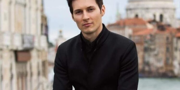 Telegram के संस्थापक पॉल ड्यूरोव फ्रांसीसी हवाई अड्डे पर हिरासत में लिया गया।