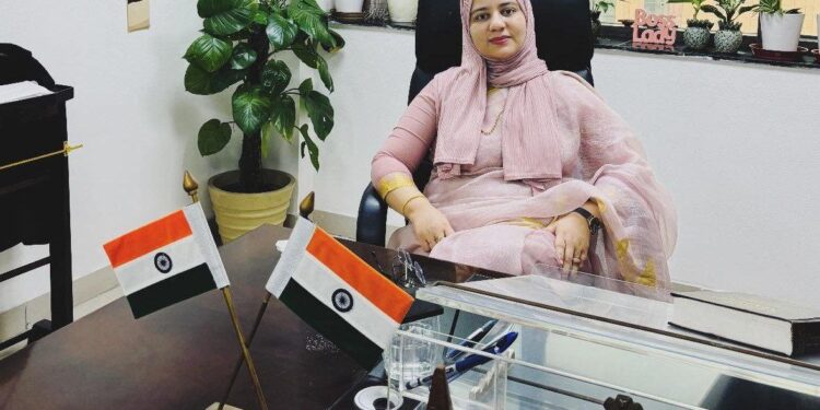दिल्ली न्यायिक सेवा परीक्षा 2018 में सफलता पाने वाली अलीगढ़ मुस्लिम विश्वविद्यालय की पहली मुस्लिम महिला अनम रईस खान