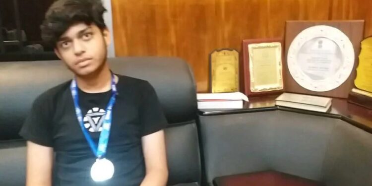 भागलपुर के साद हुसैनी ने राज्य स्तरीय राइफल शूटिंग प्रतियोगिता में मारी बाज़ी।