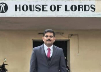 दिहाड़ी मजदूरी से जज बनने तक का सफर: यासीन शान मुहम्मद की प्रेरक कहानी।