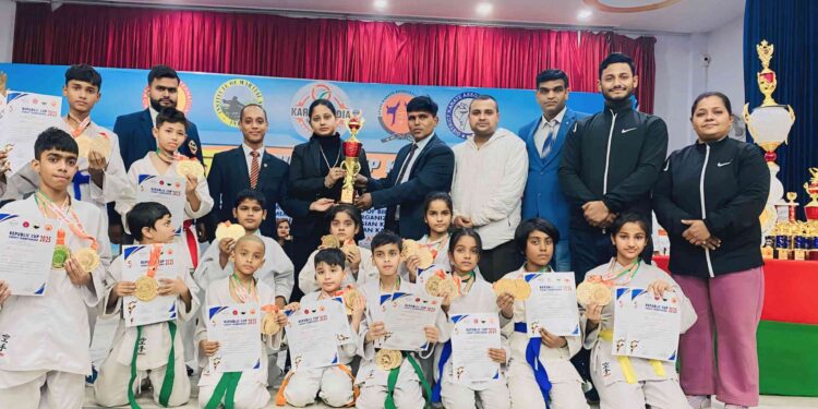 नालंदा के 13 खिलाड़ियों ने नेशनल कराटे चैंपियनशिप में जीते गोल्ड मेडल, जिले का नाम किया रोशन