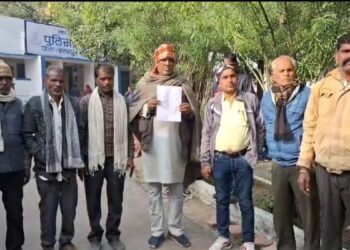 मध्य प्रदेश: छतरपुर के अत्रार गांव में दलित व्यक्ति से प्रसाद लेने पर 20 परिवारों का सामाजिक बहिष्कार।