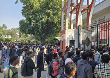 जामिया मिल्लिया इस्लामिया में छात्रों का विरोध प्रदर्शन: प्रशासन की तानाशाही या लोकतांत्रिक अधिकारों का हनन?