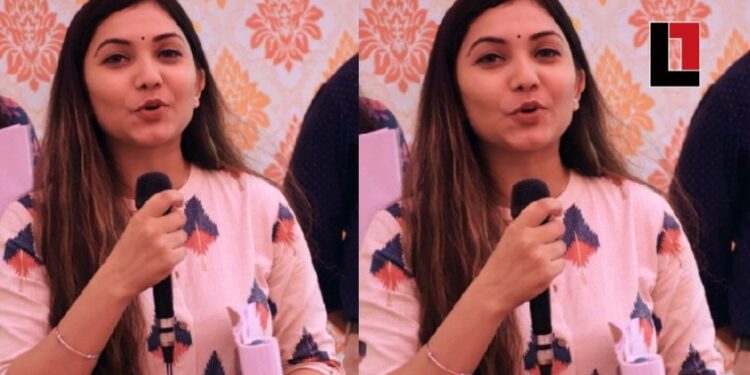 अलीगढ़ की श्रेष्ठा गौड़ ने 150+ मेडल जीतकर रचा इतिहास! 5 साल की उम्र से स्केटिंग में बनाया मुकाम, अब बच्चों को सिखा रहीं गोल्ड जीतने के गुर