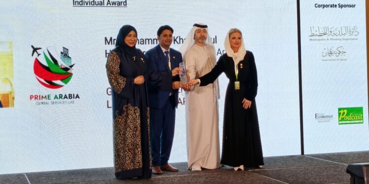 मोहम्मद इब्राहिम का चंपारण से दुबई तक सफर, बेस्ट ट्रेवल इम्रेग्रेशन सर्विसेज से नवाजा गया।