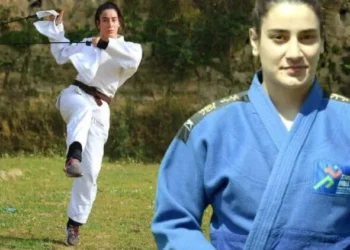 काबरा अल्ताफ जूडो में ‘नी दान’ (सेकंड-डिग्री ब्लैक बेल्ट) हासिल करने वाली पहली कश्मीरी महिला बनीं।