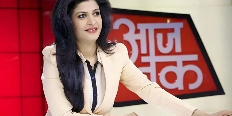 लखनऊ अदालत ने अंजना ओम कश्यप के खिलाफ मामला दर्ज करने का आदेश दिया।