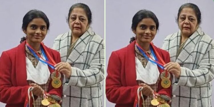 एएमयू की छात्रा Ilma Maqsood Ansari ने राज्य क्वान की डो चैंपियनशिप में स्वर्ण और रजत पदक जीते।