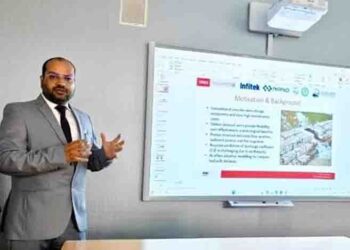 अबू धाबी में अंतरराष्ट्रीय सम्मेलन में AMU के शिक्षक प्रोफेसर मोहम्मद दानिश को सर्वश्रेष्ठ मौखिक प्रस्तुति पुरस्कार।