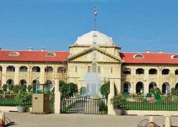 इलाहाबाद हाई कोर्ट ने ‘झूठी’ धर्मांतरण FIRs पर जताई चिंता, यूपी सरकार से मांगा जवाब।